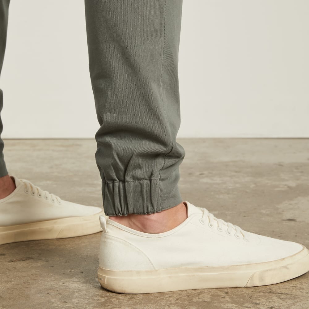 Everlane Performance Traveler Chino CROPPED 29x26 Green. Short Men Elastic Waist - Picture 16 of 16